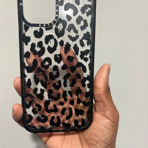 Casetify Black & Hot Pink Leopard Print iPhone 16 Plus Case - Picture 3 of 4